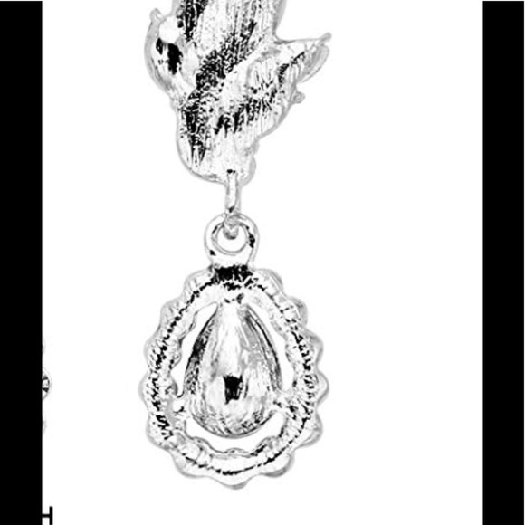 Austrian Crystal Art Deco Dangle Earrings - Picture 8 of 8